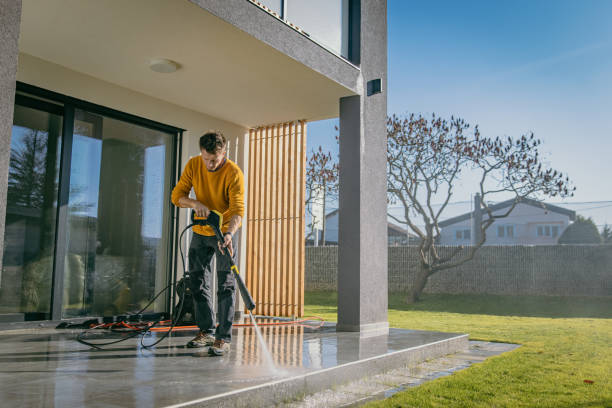 Best Pool Deck Cleaning  in Edwardsville, PA